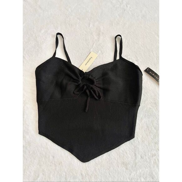 Francesca‘s black ribbed peekaboo sweetheart camisole size L - Picture 1 of 6
